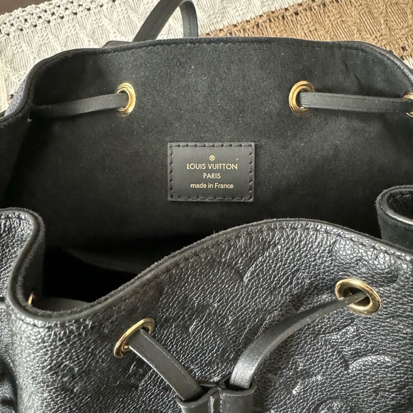 LOUIS VUITTON
Empreinte Montsouris NM Backpack Black - Picture 2 of 11